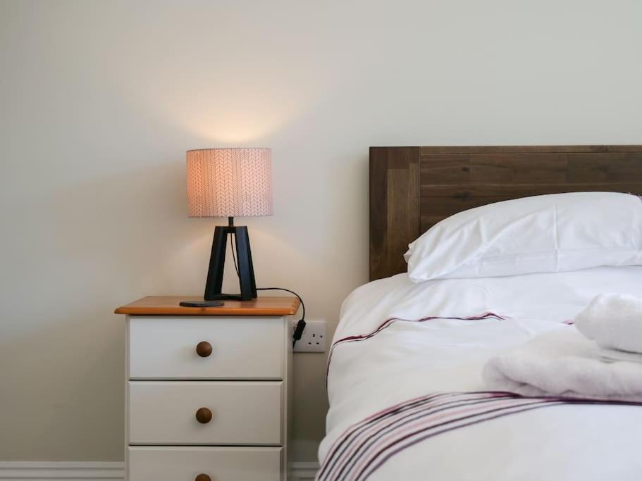 Jasmine Cottage - Modern Detached Cosy Cottage East Allington エクステリア 写真